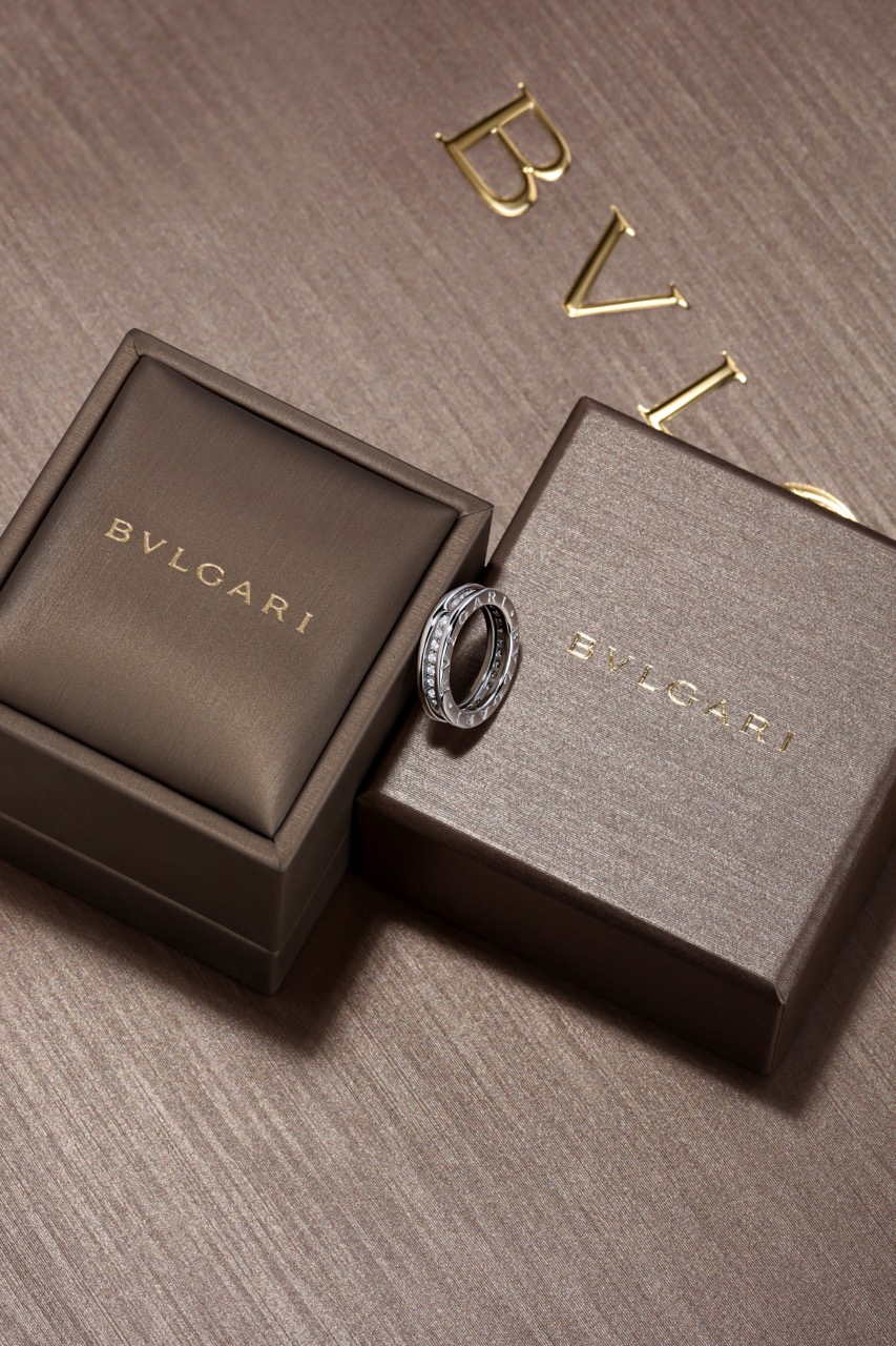 Кольцо с бриллиантами Bvlgari B.zero 1