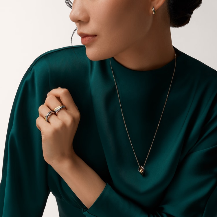 Кольцо Cartier Trinity classic