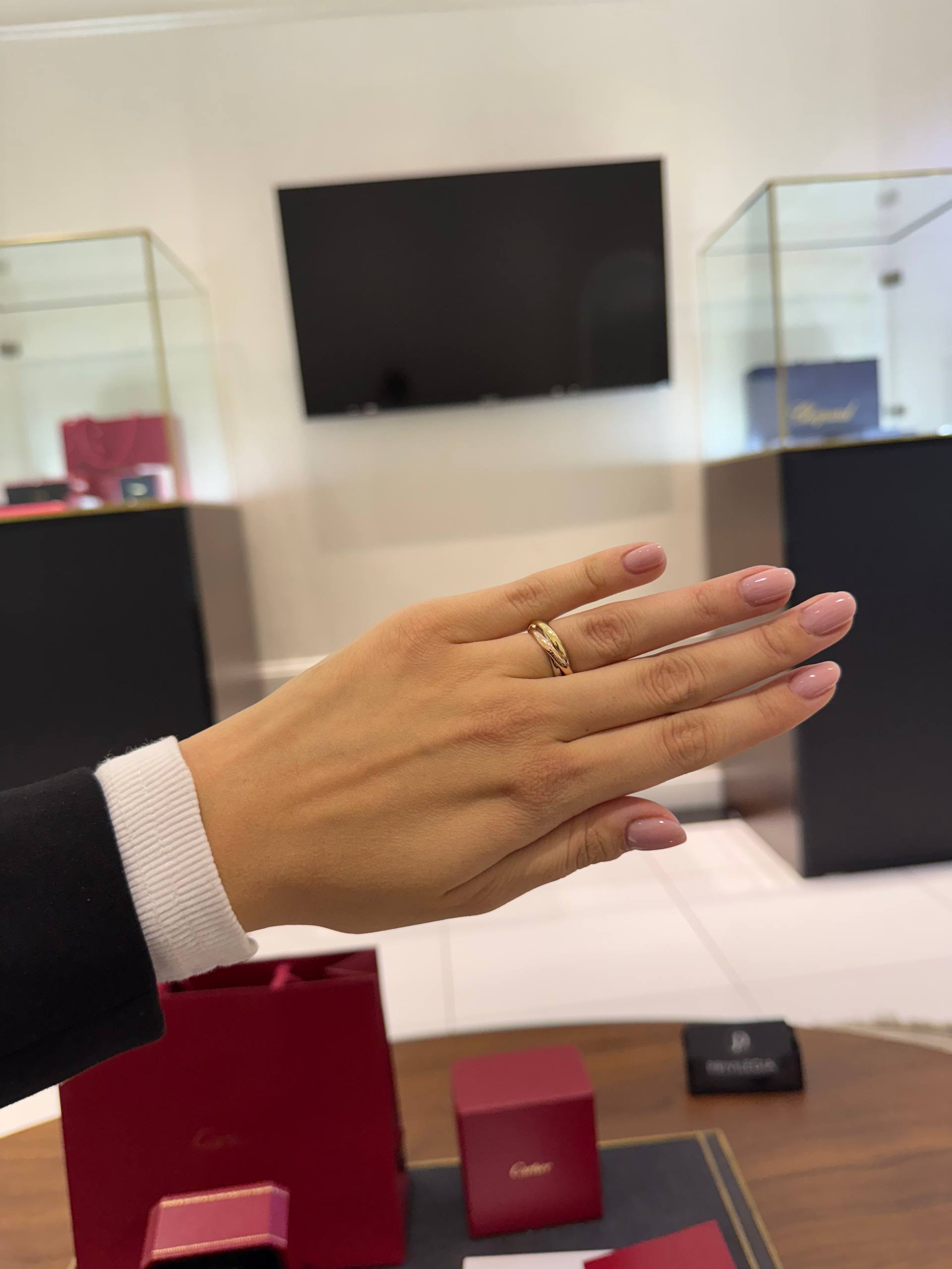 КОЛЬЦО CARTIER TRINITY SMALL MODEL