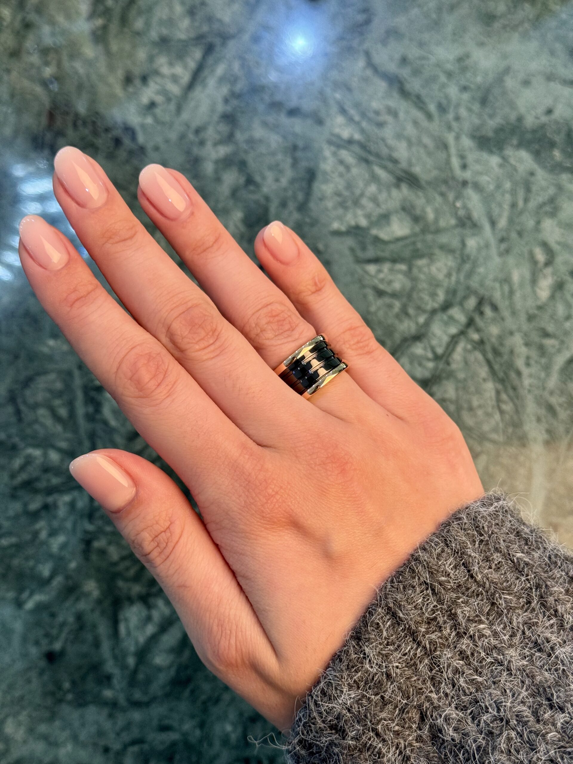 Кольцо Bvlgari B.Zero1